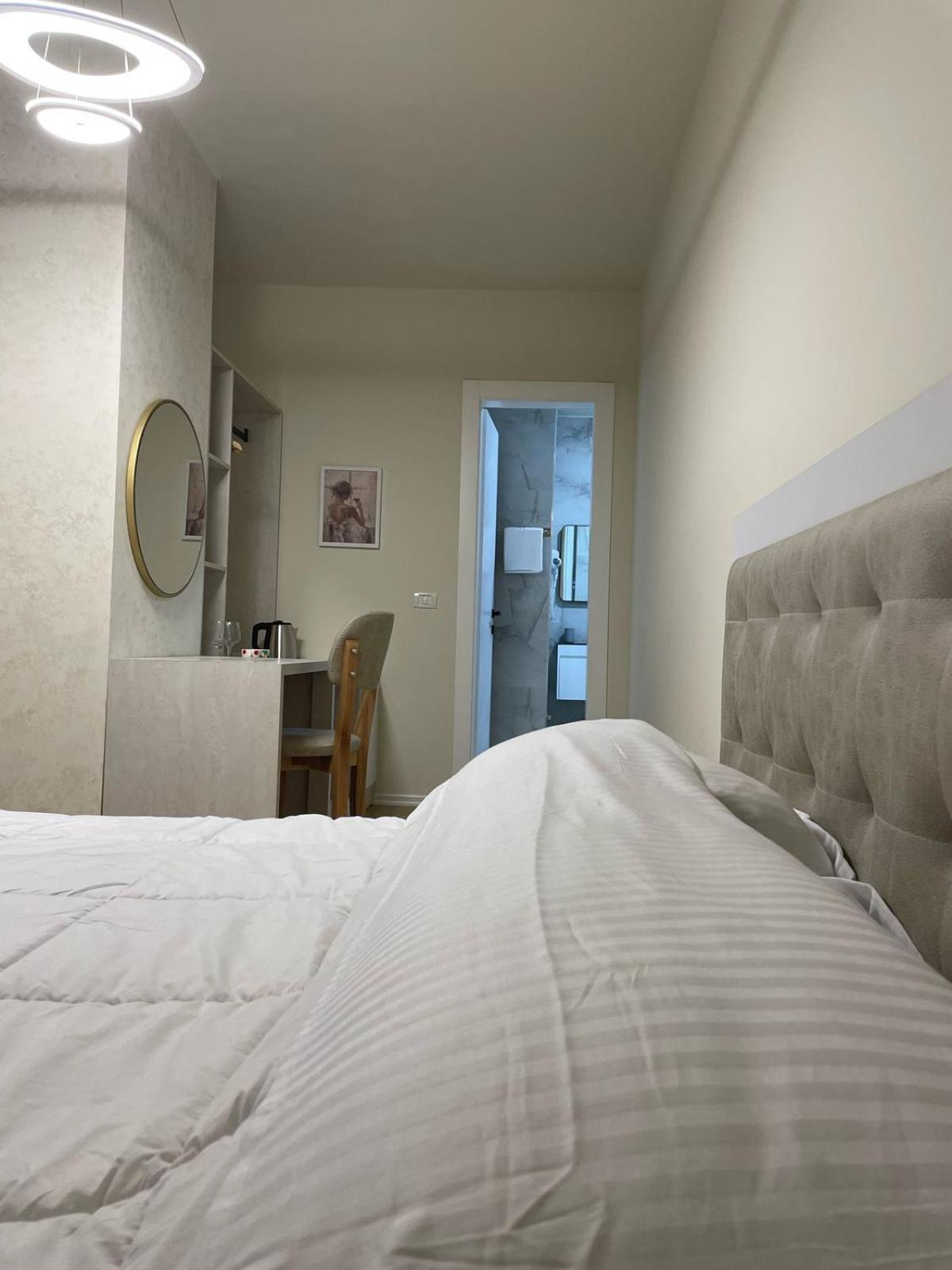 Margen Apartments - Tirana City Center Eksteriør billede
